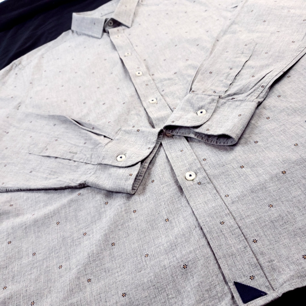 Untuckit casual button up shirt